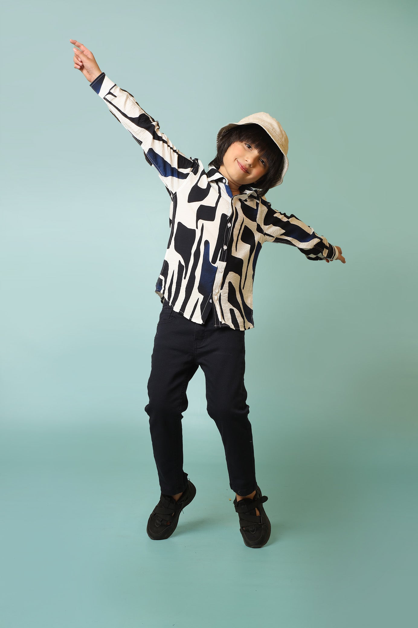 Boys' Black & White Casual Shirt meandmum