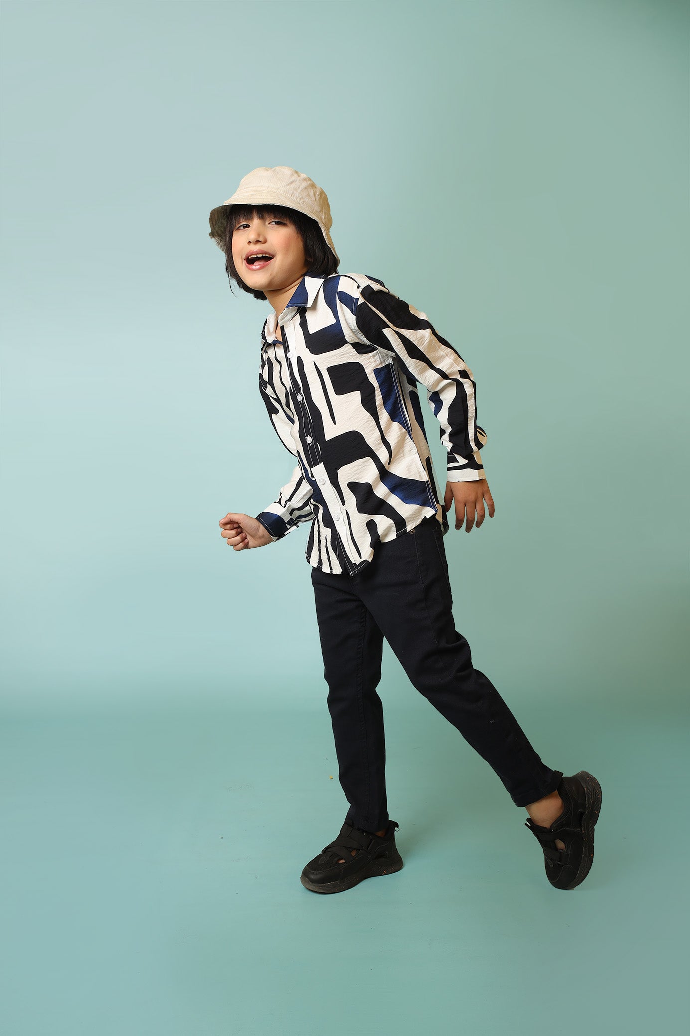 Boys' Black & White Casual Shirt meandmum