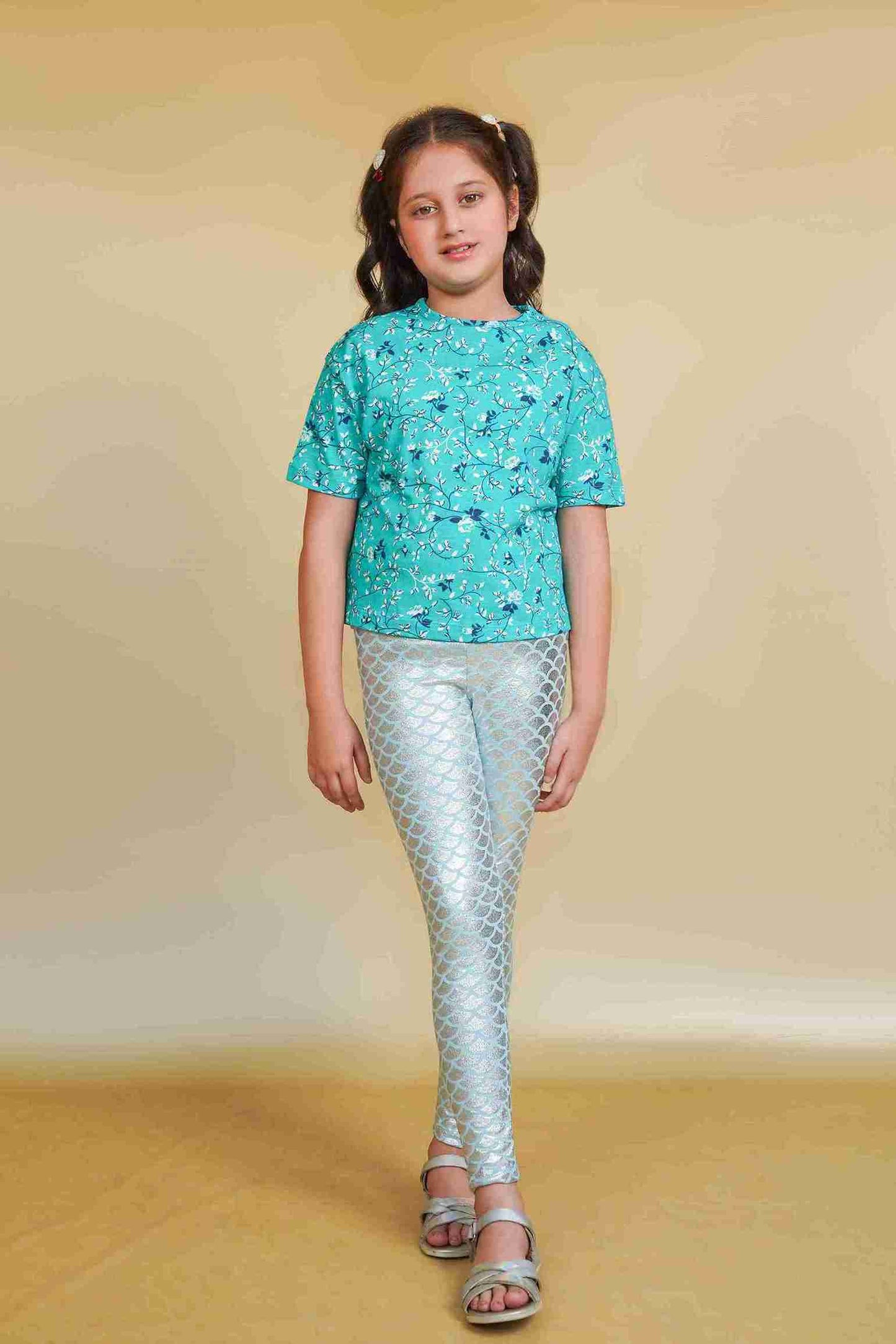 Girls' Neon T-Shirt – Bright, Trendy & Comfortable