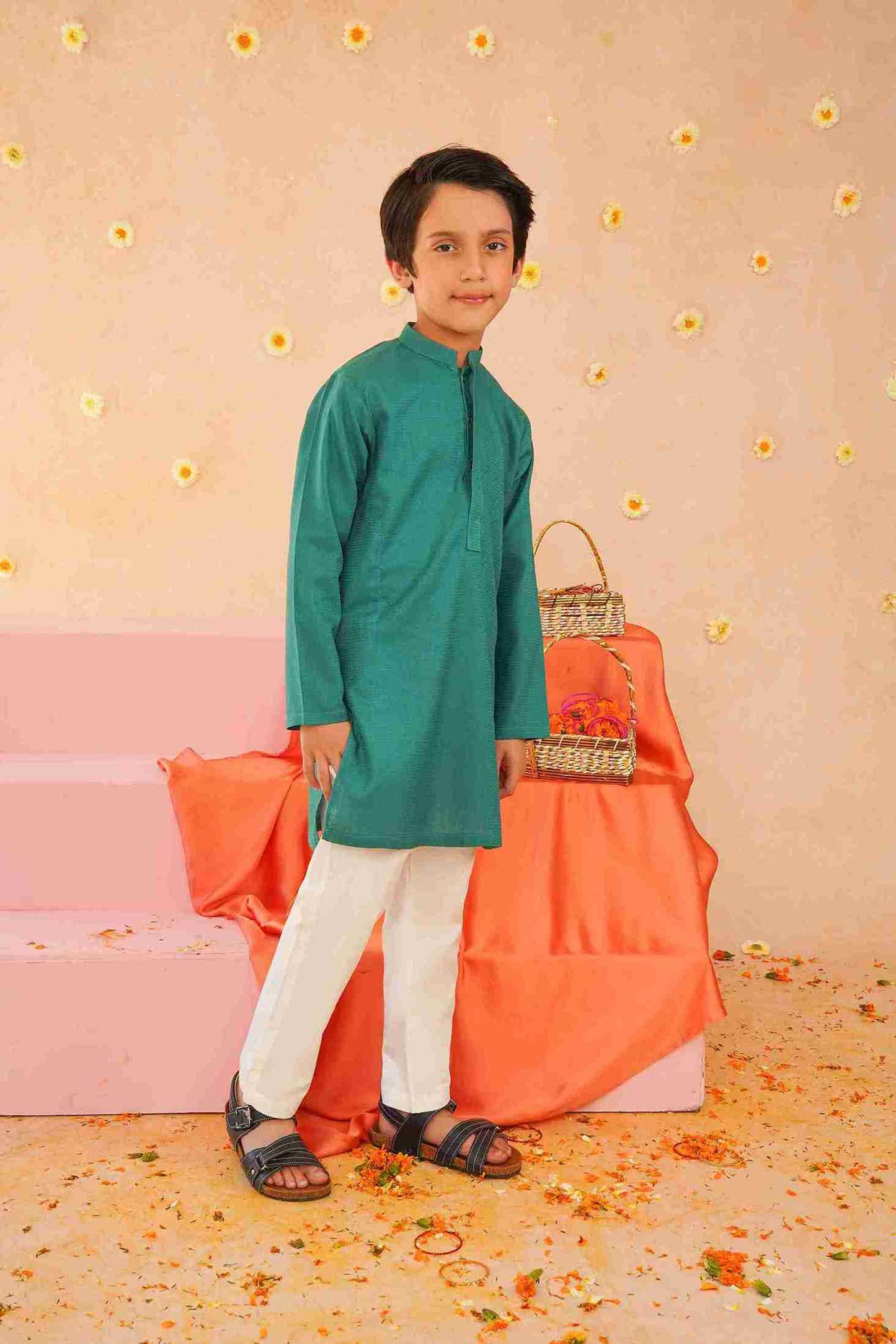 Boys Green Cotton Kurta | Breathable Ethnic Wear – Me&Mum 25SB027-02Y-FRZ