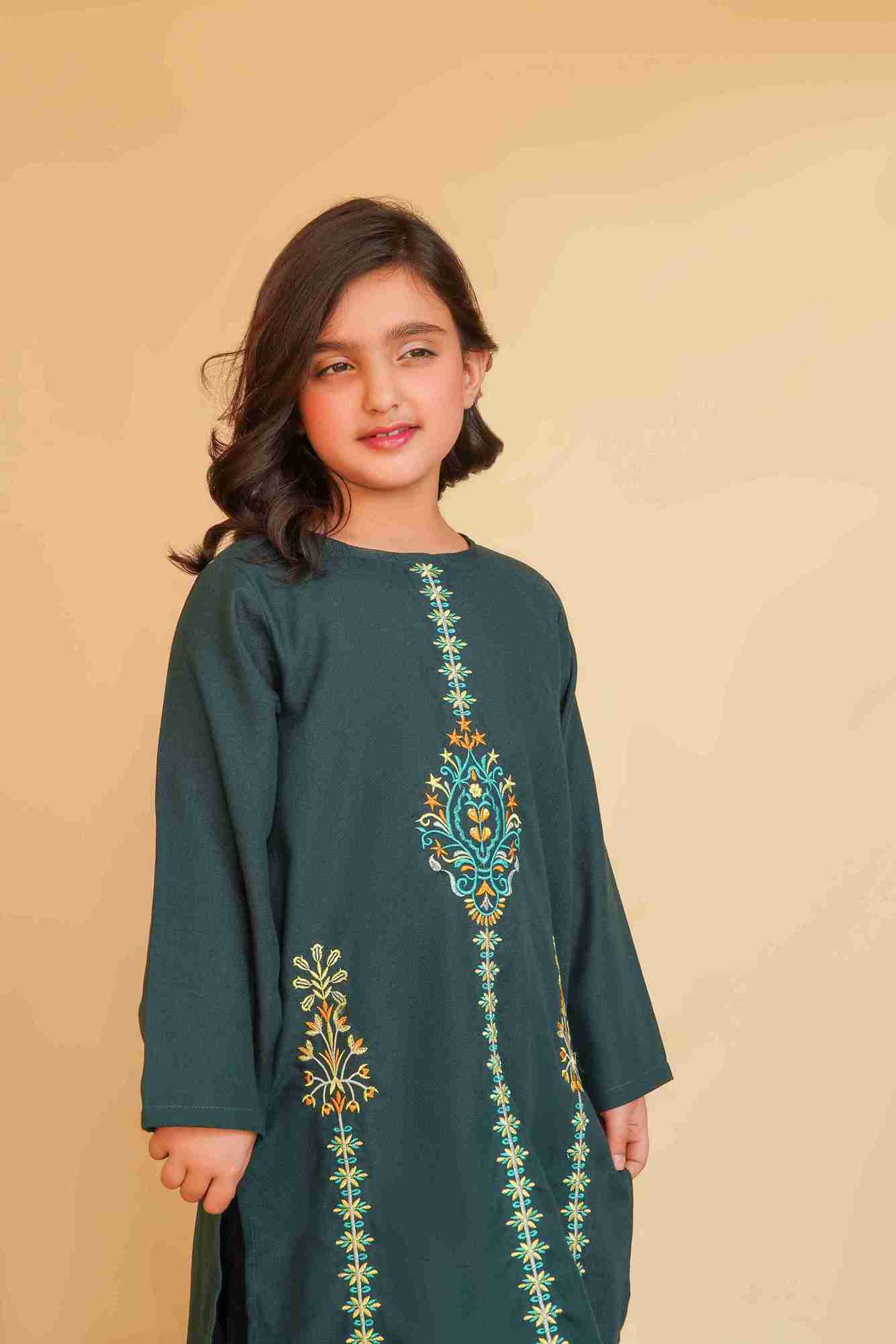 Girls' Bottle Green Embroidered Trouser Shirt Set – Me&Mum 25SG137-02Y-DGN