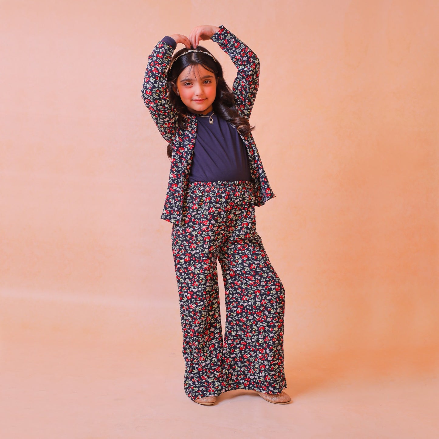 Black 2 Piece/Cord Set Tropical Fabric 24WG177