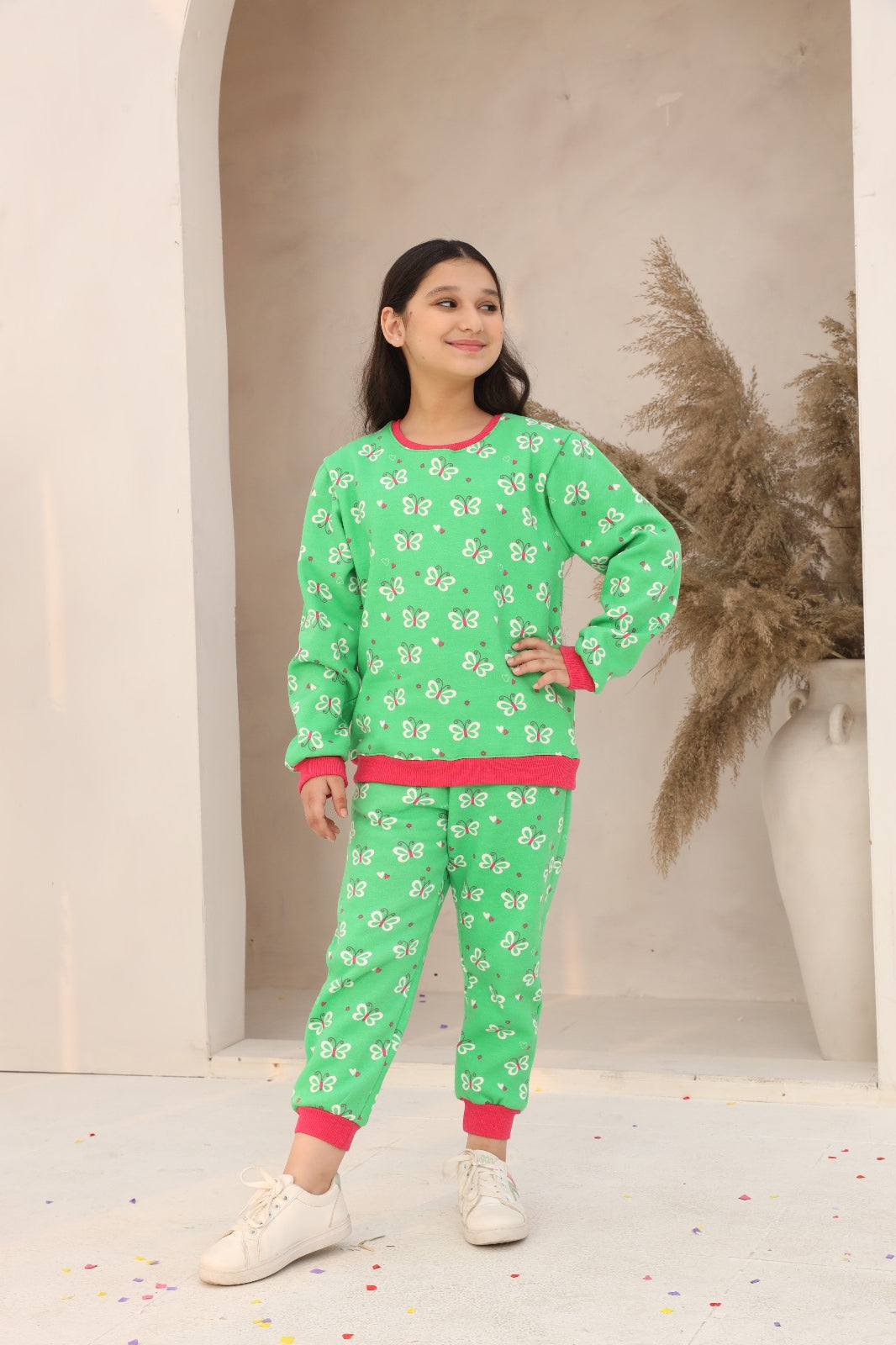 Girls Tracksuit – Bold, Comfortable, and Stylish 24WG089-02Y-GRN