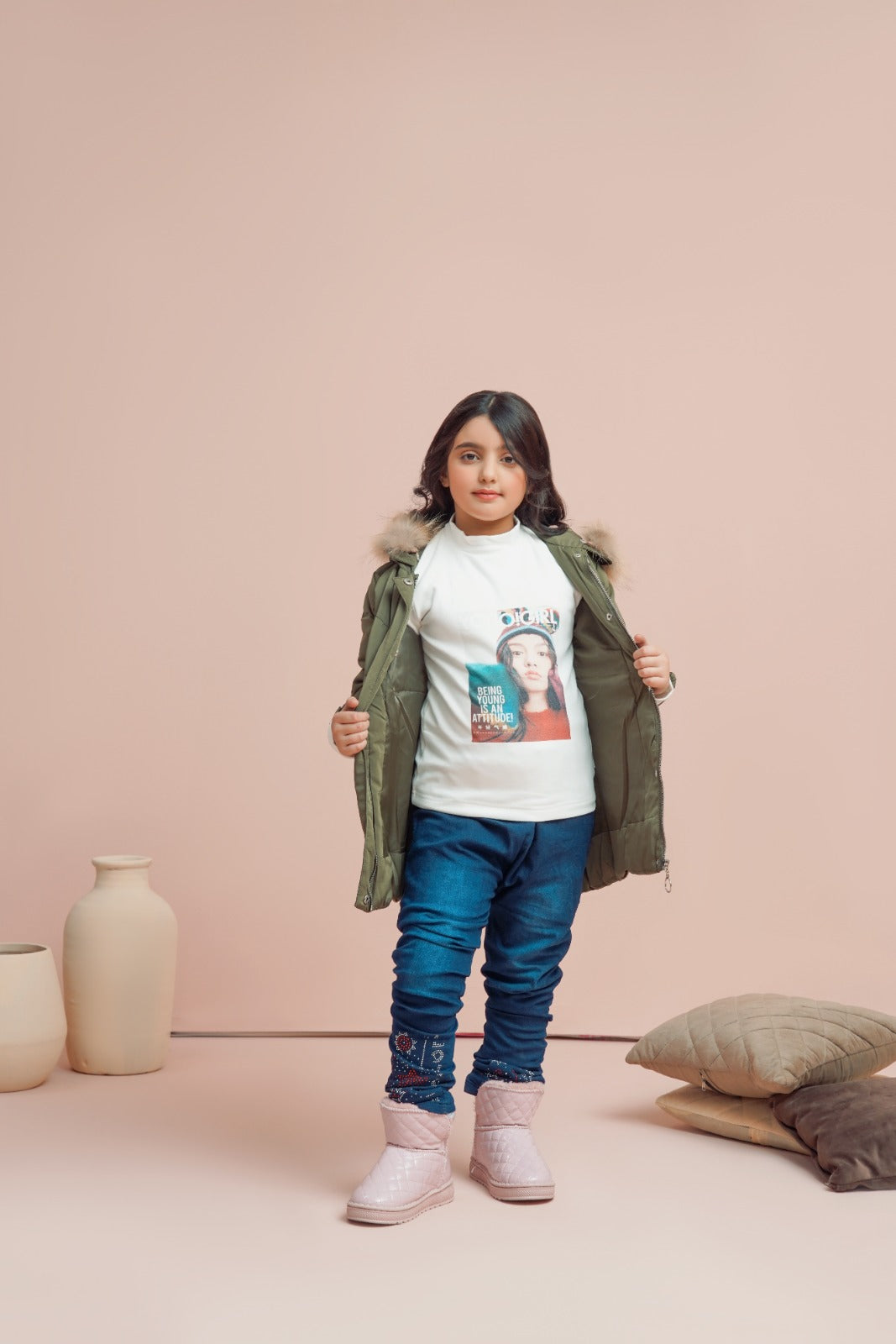 MeandMum Girls Green Furr Jacket with Hoodie