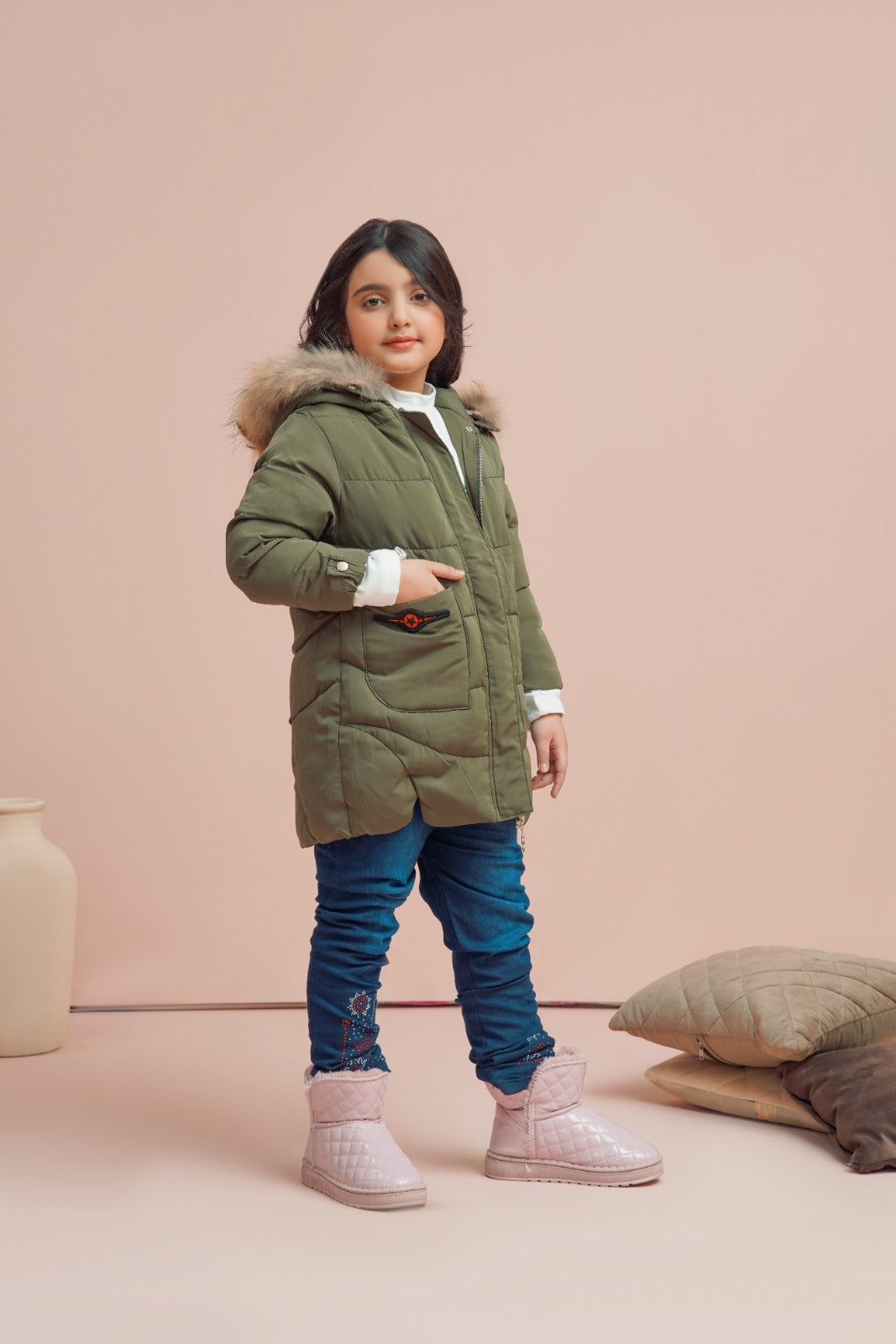 MeandMum Girls Green Furr Jacket with Hoodie